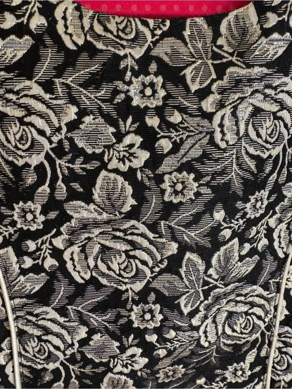 Children’s Place sleeveless dress in metallic gold/black brocade.size 8. Great!
